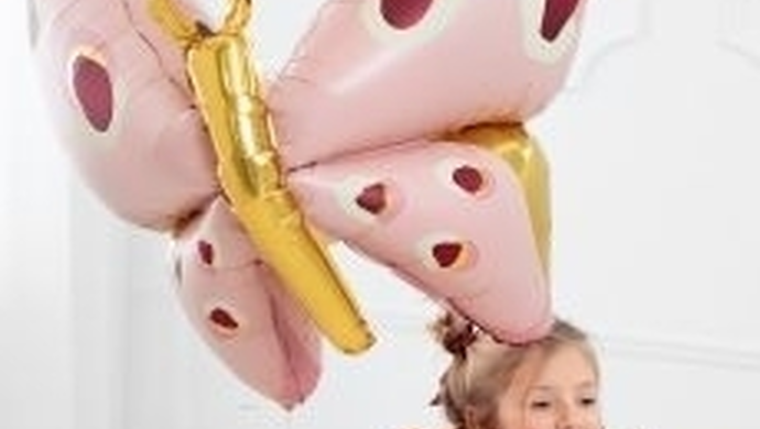 Dekoracje urodzinowe - piniaty, konfetti, balony i wiele więcej