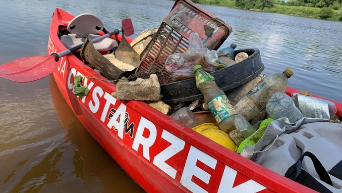 W sobotę sprzątają Krzycki Rów. Zbiórka na „Kaczych Dołach”