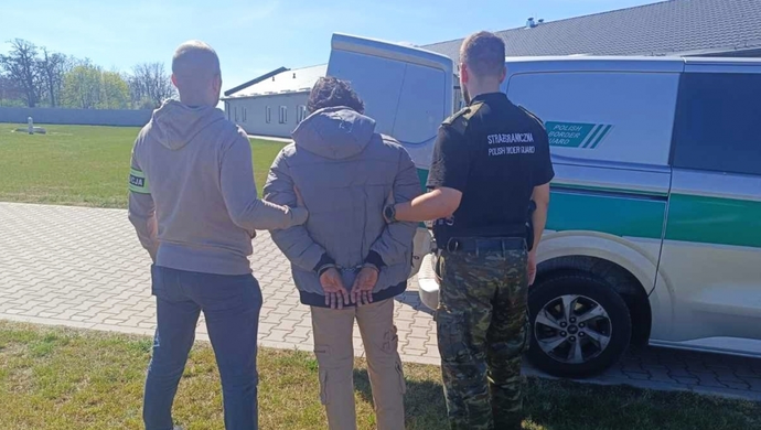 Bez papierów w powiecie wschowskim. Mundurowi zatrzymali Gruzina i Banglijczyka