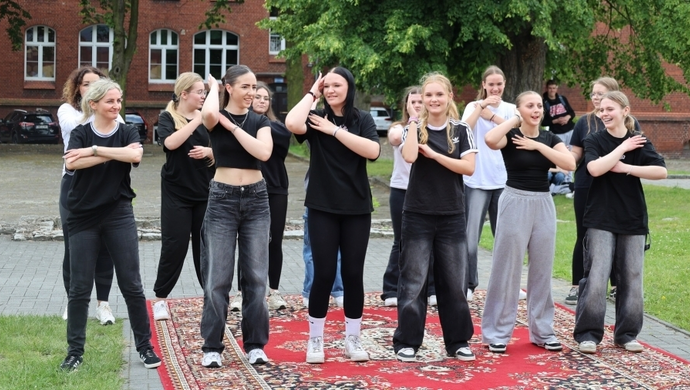 Staszicjada w I Zespole Szkół we Wschowie. Uczniowie uczcili patrona szkoły [ZDJĘCIA]