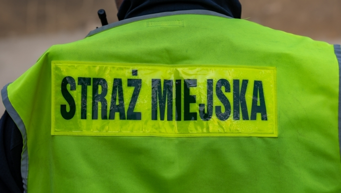 Strażnik miejski znalazł pieniądze. Kto zgubił gotówkę we Wschowie?