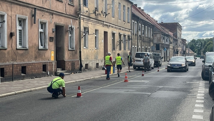 Więcej miejsc parkingowych w centrum Wschowy. Nowa organizacja ruchu od 22 sierpnia