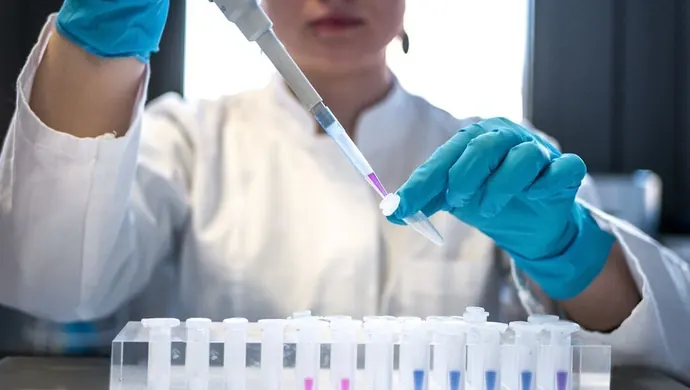 Laboratoryjny niezbędnik - jakie akcesoria warto mieć na wyposażeniu?