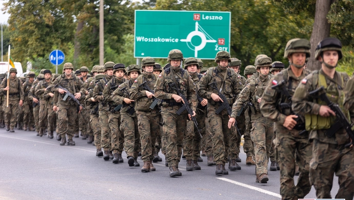 Szósta edycja Rajdu na Wschowę. Żołnierze i mieszkańcy uczcili bohaterów sprzed 86 lat [ZDJĘCIA]