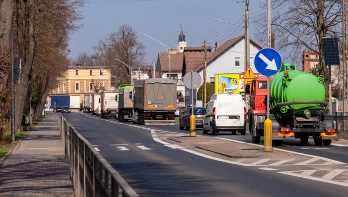 Podpisano umowę na obwodnicę Wschowy. GDDKiA: „Nową drogę chcemy oddać kierowcom do końca 2028 r.”