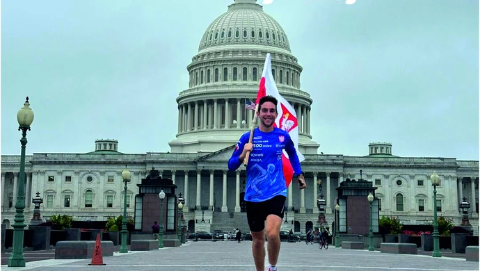 Polski Forest Gump odwiedzi szkoły w gminie Szlichtyngowa. Tomasz Sobania opowie o samotnym biegu przez USA