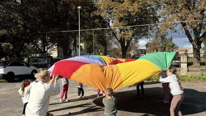 Piknik Wspólnoty przy ul. Kopernika. Było wspólne gotowanie, rozmowy i dobra zabawa.