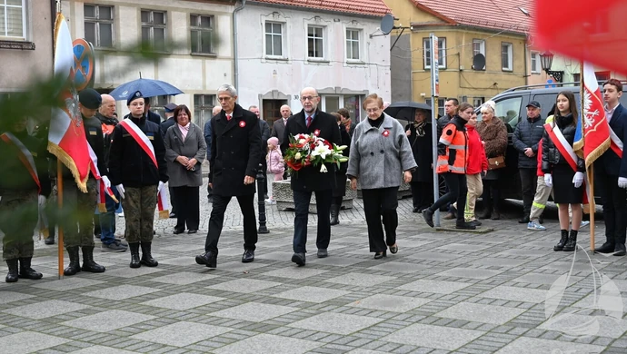 11 listopada w Sławie. Mieszkańcy uczcili 107. rocznicę odzyskania niepodległości