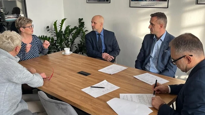 Kolejne kamienice do rewitalizacji. Burmistrz Antkowiak: Dziękujemy wspólnotom za współpracę!