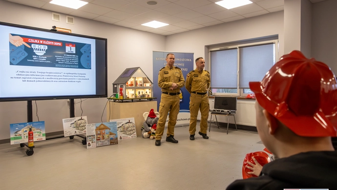 Czujka gazu uratowała pięcioosobową rodzinę ze Wschowy. Strażacy: nie czekajcie z montażem