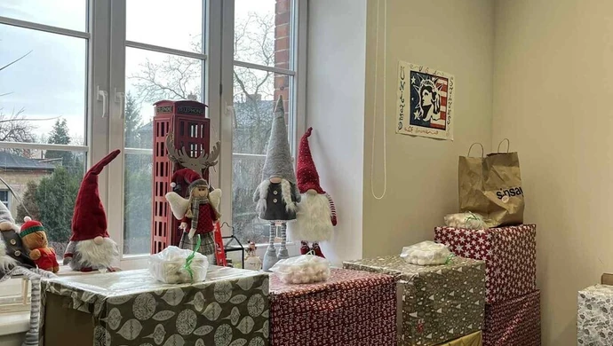 Paczki, pierniczki i łzy wzruszenia. Wolontariusze z „Zana" w akcji