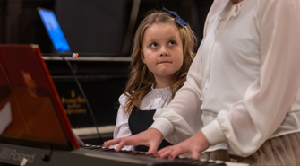 80 minut kolędowania. Jubileuszowy koncert w I LO we Wschowie [ZDJĘCIA]