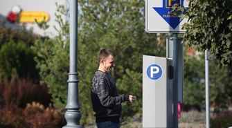 Sława przywraca strefę płatnego parkowania