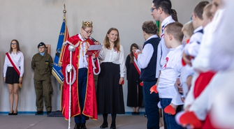 Powiatowe Obchody Święta Narodowego Trzeciego Maja w SOSW. „Doceńmy bezpieczną, europejską i rozwijającą się Polskę”