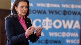 Starzejące się społeczeństwo w centrum uwagi. Minister Okła-Drewnowicz we Wschowie [WIDEO]