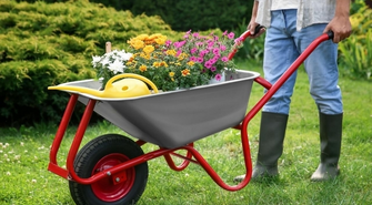 Taczki i wózki ogrodowe – jak wybrać odpowiedni do ogrodu?