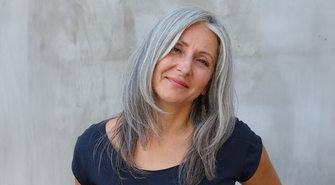 Wyprawa po kwiat paproci. Spotkanie autorskie z Roksaną Jędrzejewską-Wróbel w Bibliotece [ZAPOWIEDŹ]