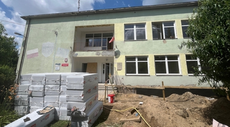 Termomodernizacja szkoły w Osowej Sieni. Prace idą pełną parą [ZDJĘCIA]