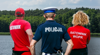 Służby wyjdą do plażowiczów. Akcja edukacyjna nad Jeziorem Sławskim
