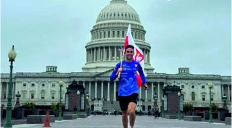 Polski Forest Gump odwiedzi szkoły w gminie Szlichtyngowa. Tomasz Sobania opowie o samotnym biegu przez USA