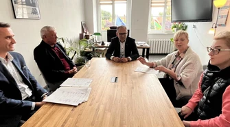 Gmina Wschowa dofinansowuje remonty kamienic. Wspólnota z ul. Jasnej 2 już po podpisaniu umowy