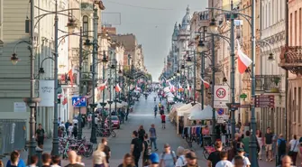 Cena czy infrastruktura? Co naprawdę liczy się przy wynajmie biura w Łodzi