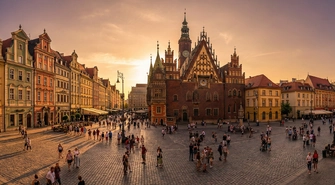 Wrocław bez walizki. Jak zwiedzać miasto stu mostów