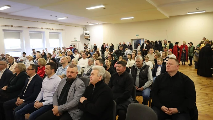 Jeszcze raz poczuli magię świąt. Kolędy i jasełka w Szlichtyngowie [ZDJĘCIA]