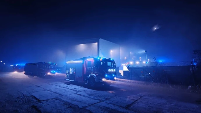 Dwa pożary w tej samej firmie. Strażacy interweniowali dwukrotnie w ciągu kilkunastu godzin