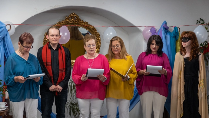 Zespół Sedno wystąpi w Bibliotece Publicznej. Spektakl słowno-muzyczny „Liść akacji” 