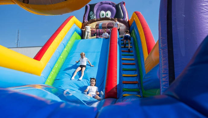 Dzień Dziecka na plaży SCKiW w Sławie. Co w programie?