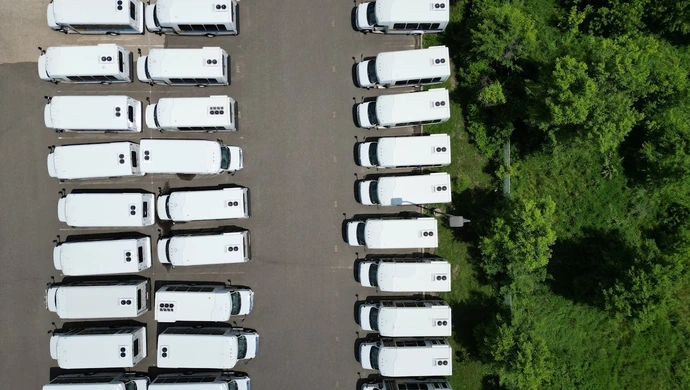 Bezpieczeństwo floty – co dziś robią firmy, żeby je zwiększyć? Nowoczesne strategie i technologie