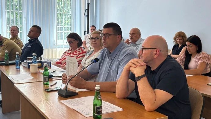 Powiatowy Lekarz Weterynarii podsumował rok. Radni dopytywali o strefę ASF