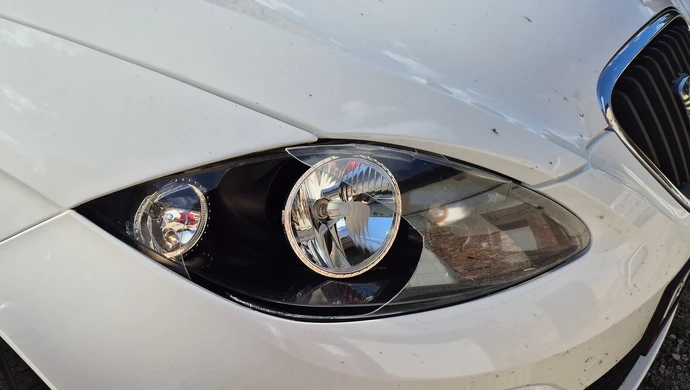 Nie tego się spodziewał, zostawiając auto przy dworcu w Lesznie. Mieszkaniec Sławy: wymarzona okazja dla frustratów i wandali!