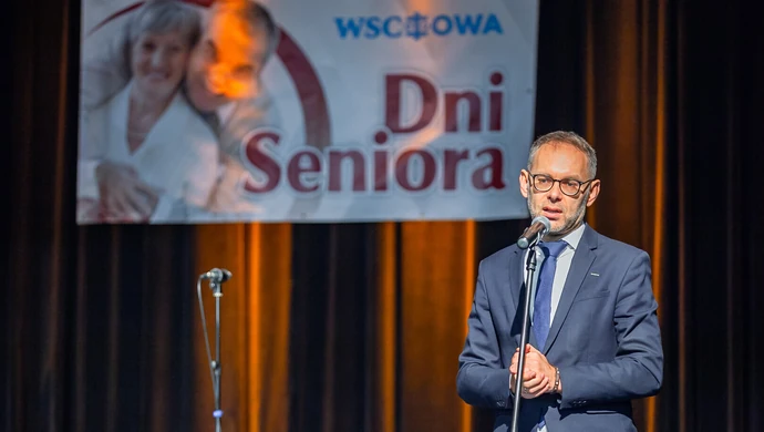 Gminne Dni Seniora we Wschowie. Teresa Werner, Bracia Rodzeń, Orkiestra Maestoso i bal [PROGRAM]