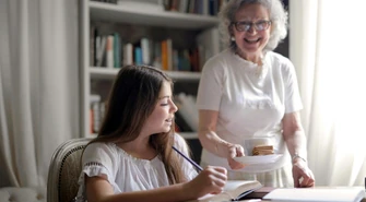 Czy emocje to praktyczny podarunek dla babci?