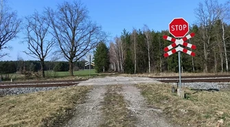 Trzy przejazdy kolejowe do likwidacji. PKP czeka na głos mieszkańców