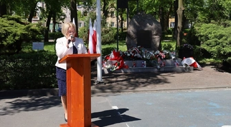 Hymn, wiązanki i spektakl uczniów. Tak Szlichtyngowa uczciła 3 Maja