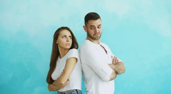 Mówi jedno, robi drugie: jak rozpoznać faceta, który wysyła sprzeczne sygnały