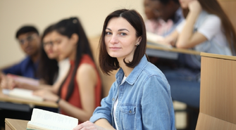 Jak mądrze wybrać szkołę wyższą? Decyduje ranking uczelni czy recenzje studentów?