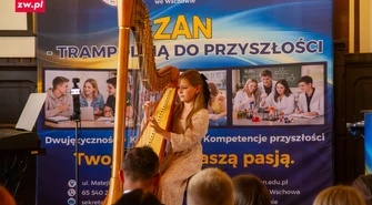 Charytatywnie w auli I LO we Wschowie. Grali dla Andrzeja Szczęsnego