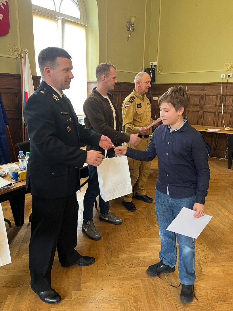 Moment wręczania nagr&oacute;d w turnieju